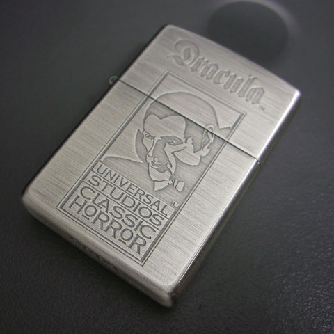 zippo Dracula（ドラキュラ）UNIVERSAL STUDIOS MONSTERS シリアルNO.8