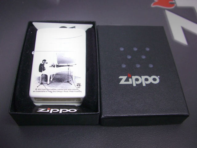 画像: zippo JOHN LENNON (ジョン・レノン）白マット