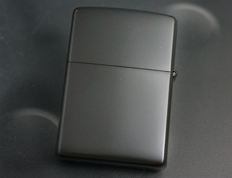 画像: zippo WINDY 黒マット ブルー 2001年製造