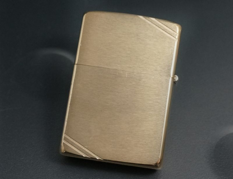 zippo ジッポー創業50周年記念モデルCOMMEMORATIVE イニシャル「H.B