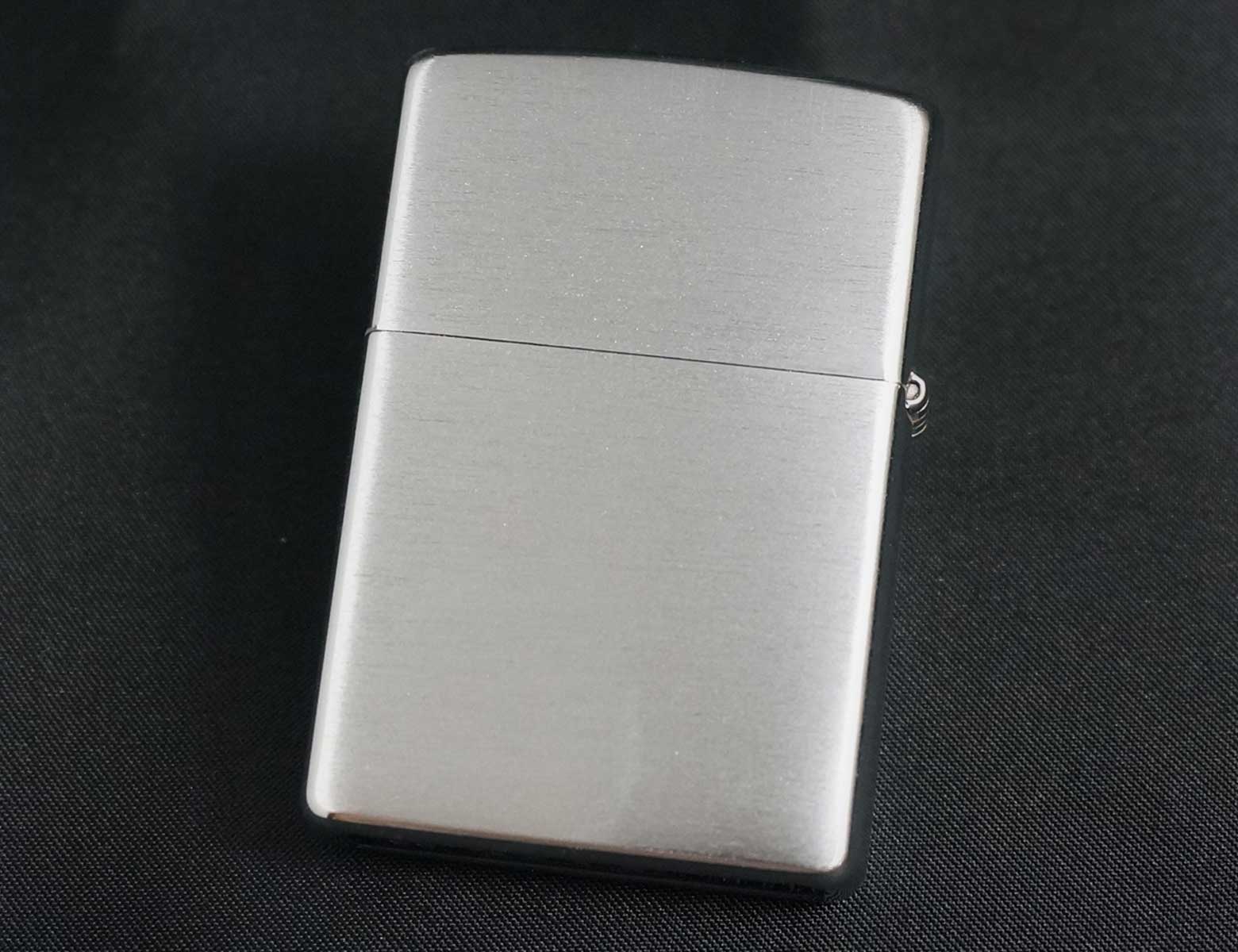 画像: zippo ロゴ＆スター #200 2003年製造