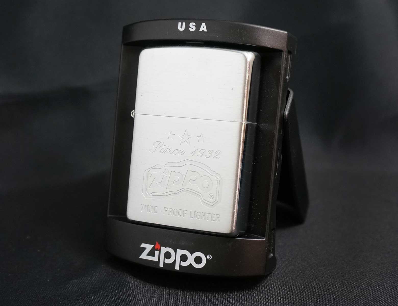 画像: zippo ロゴ＆スター #200 2003年製造