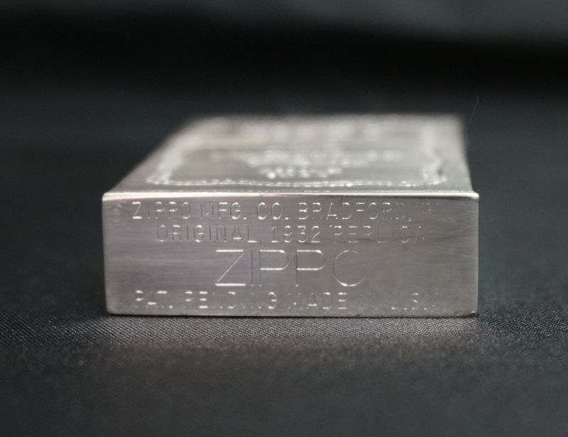 画像: zippo 1932 FIRST REPLICA エッチング 文字デザイン