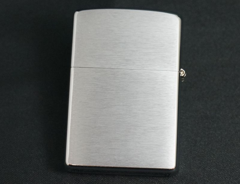 画像: zippo プレート柄 黒  #200 2003年製造