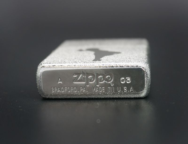 画像: zippo WINDY シルバーラメ 2003年製造