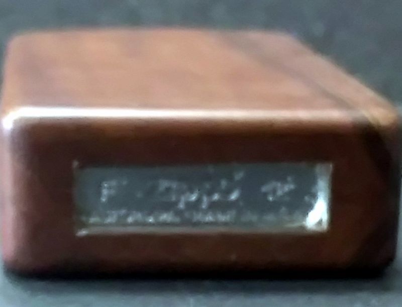 画像: zippo 木巻き 茶色 2012年製造